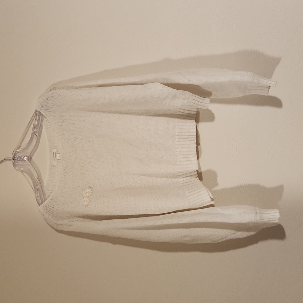 Women's sweater